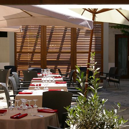 Logis Hotel Le Cheval Noir Argenton Sur Creuse المظهر الخارجي الصورة