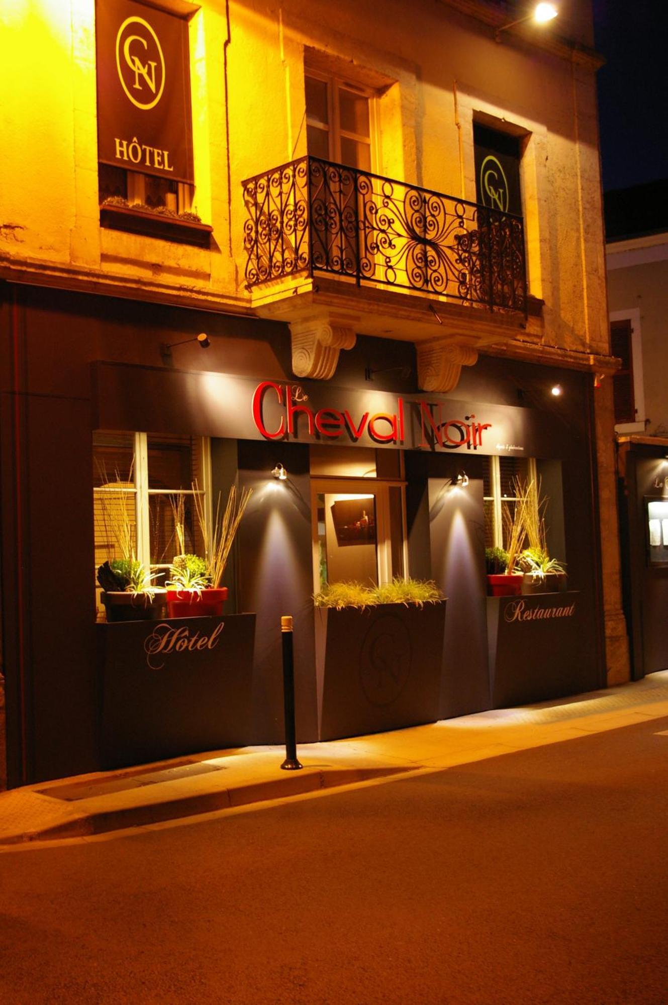 Logis Hotel Le Cheval Noir Argenton Sur Creuse المظهر الخارجي الصورة